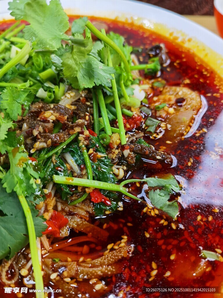 香辣可口的凉拌麻辣牛肉