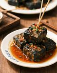 美味臭豆腐诱人色泽飘香