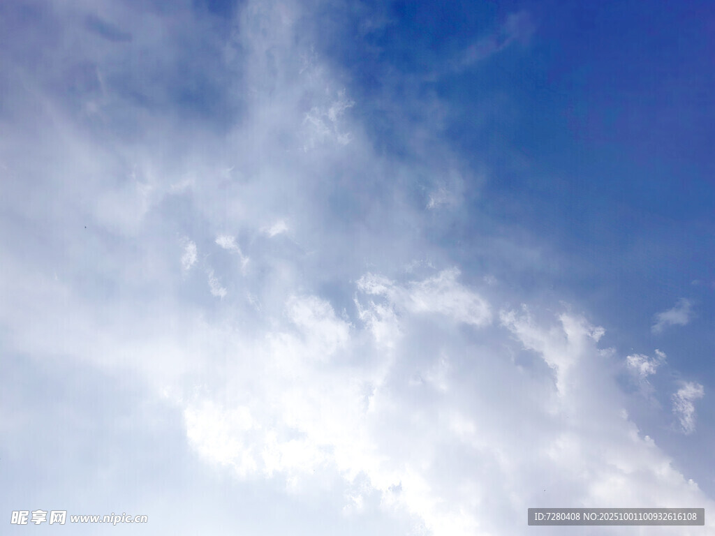 蓝天白云美景