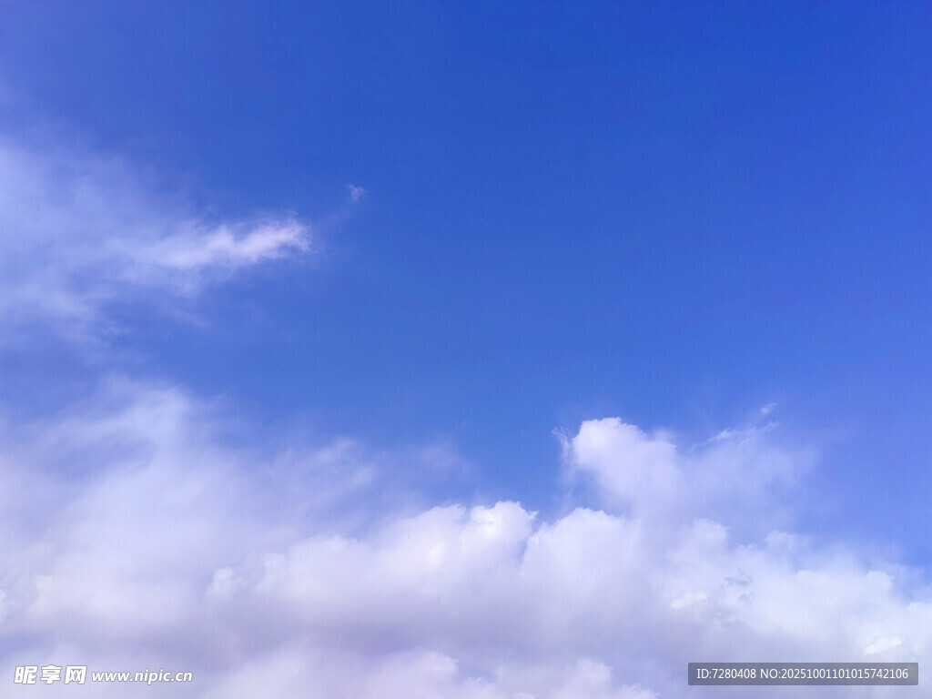 蓝天白云美景