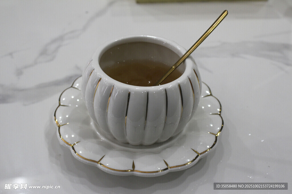 银耳羹