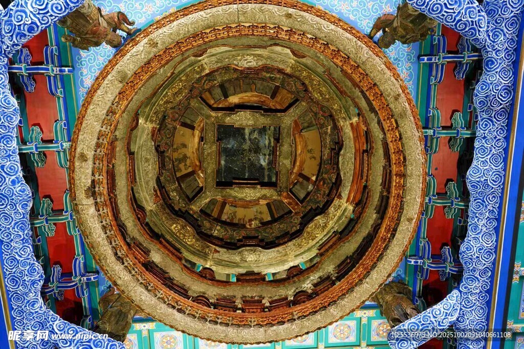 天宫藻井