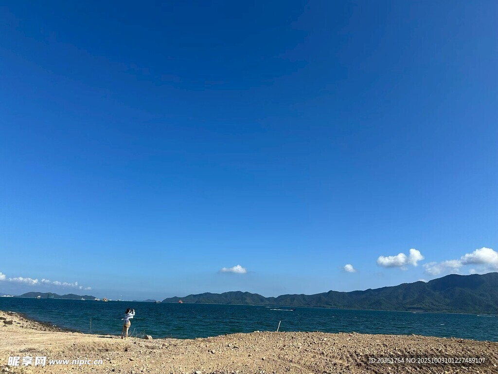 海边漫步
