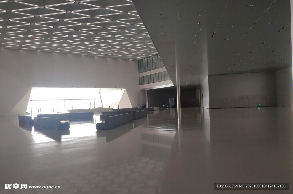 现代空旷室内空间场景