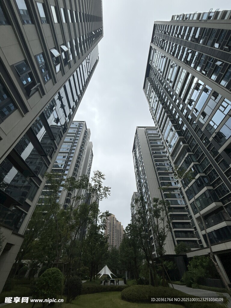 现代都市高层住宅景观