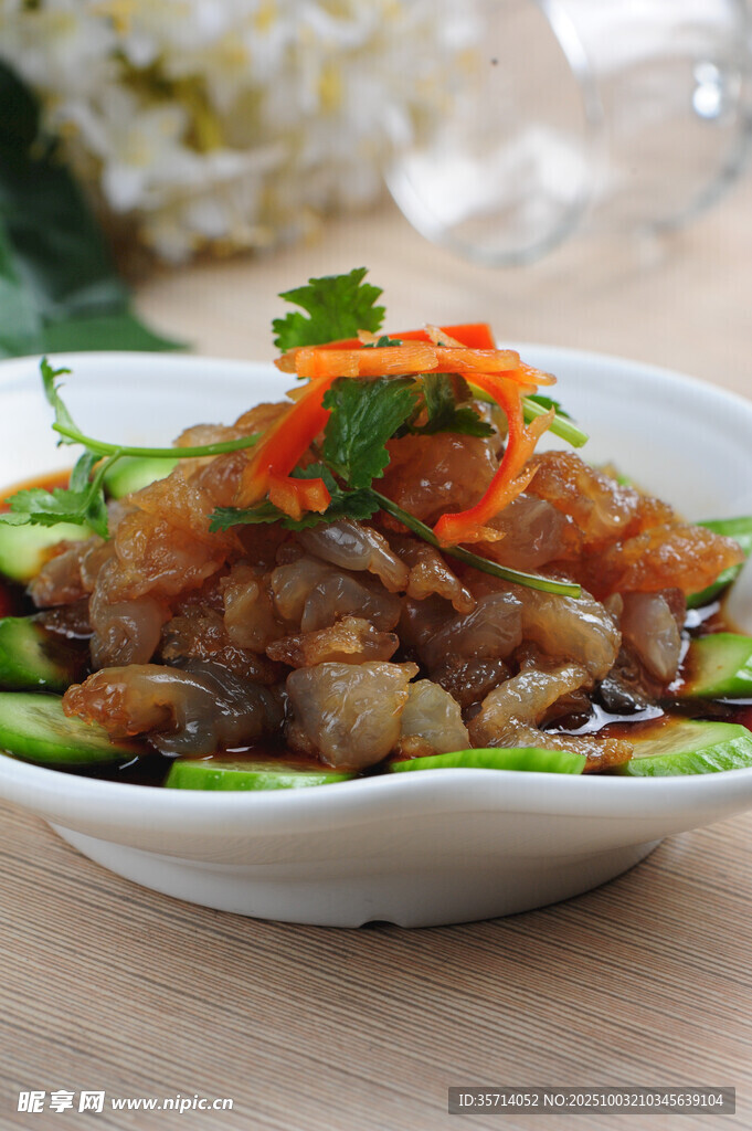 美味凉拌海蜇