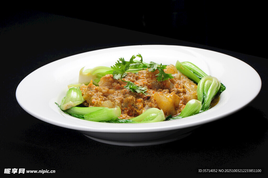 美味肉末蔬菜菜肴