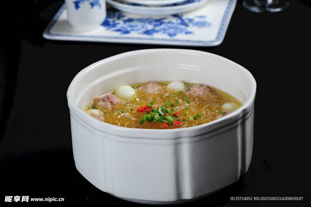 美味肉丸汤营养又可口