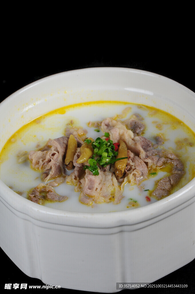 香浓肉片汤美味诱人
