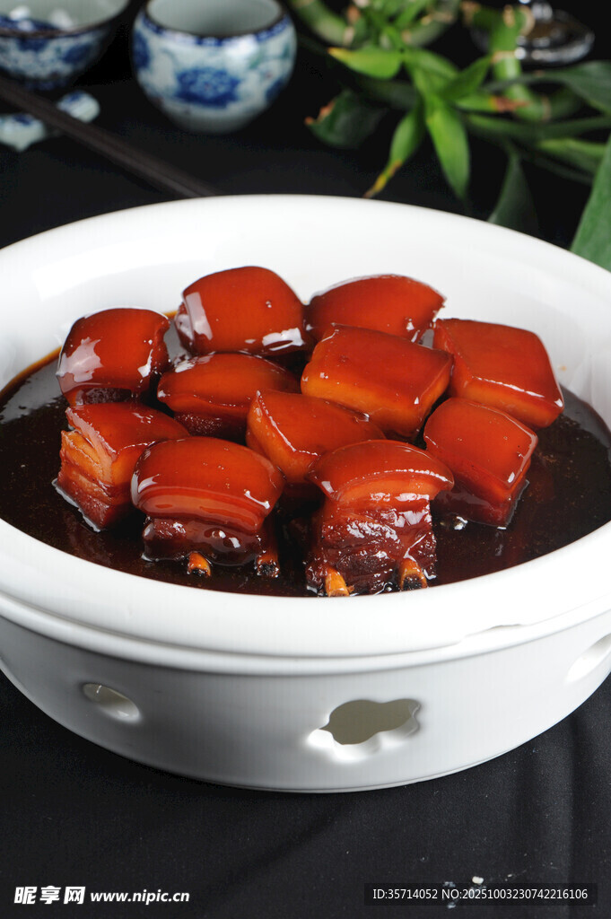 美味红烧东坡肉