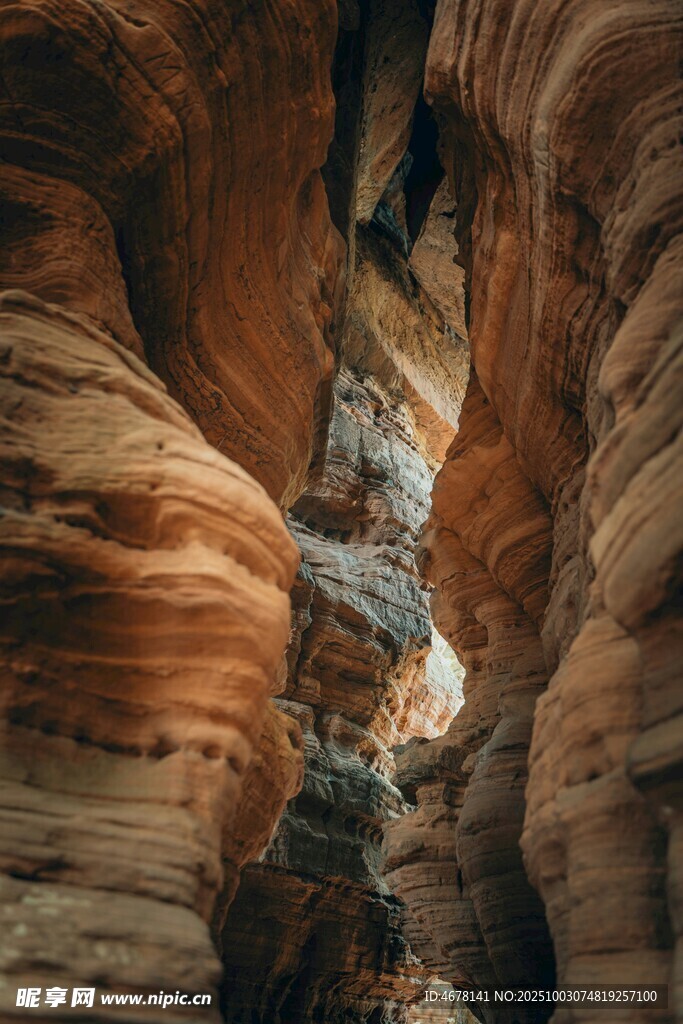 峡谷独特地貌景观
