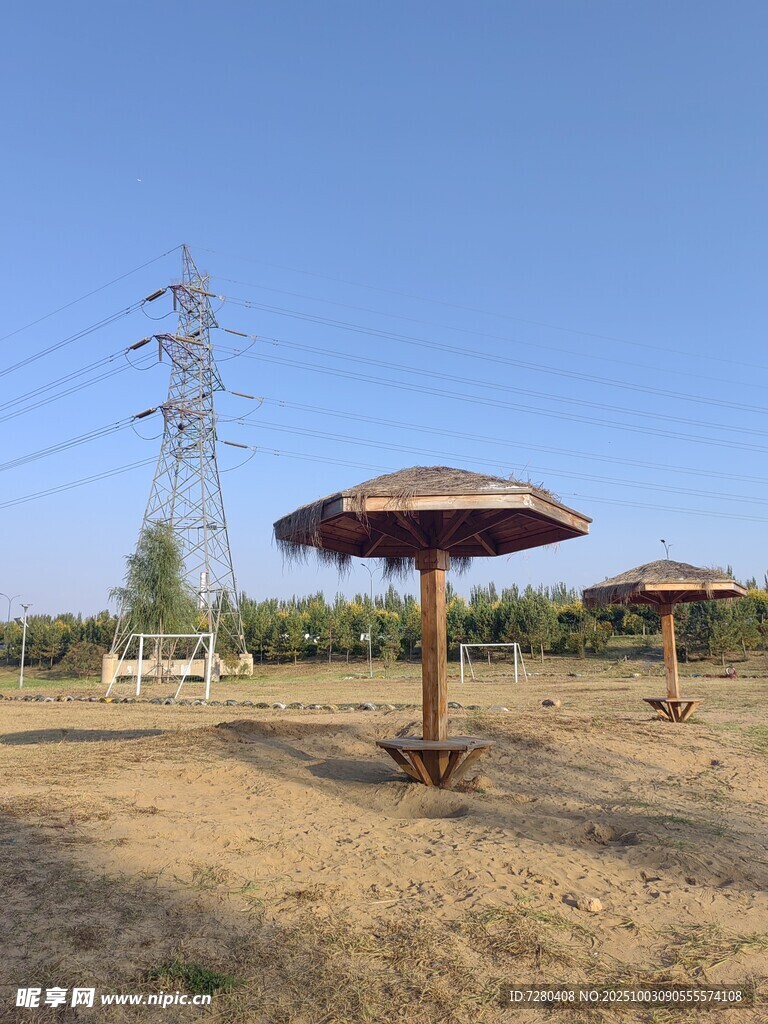 户外休闲遮阳伞场景