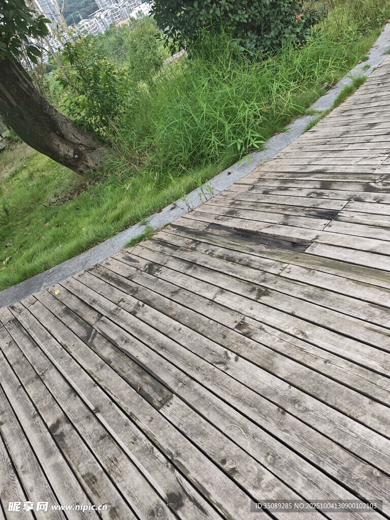 户外木质步道景观