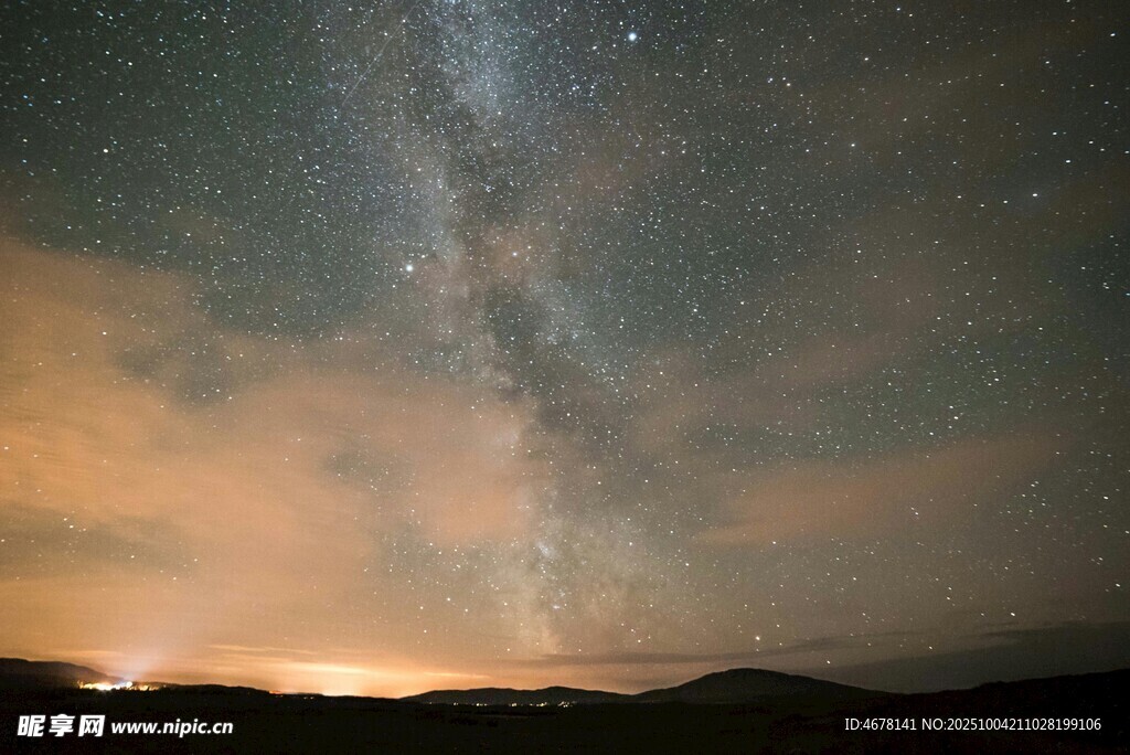 夜空下的璀璨星河