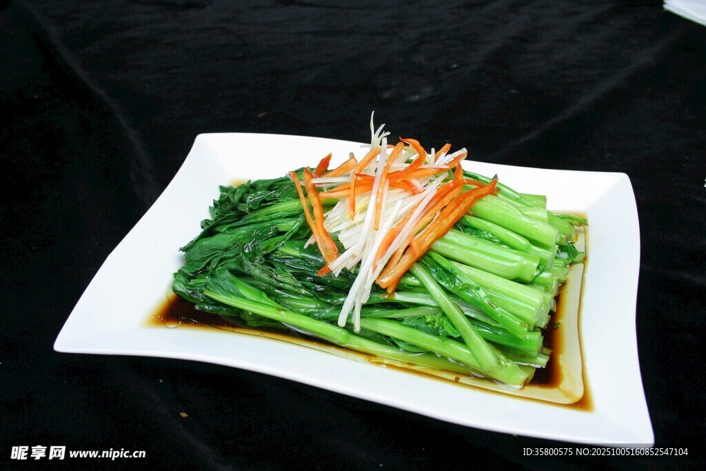 清炒油麦菜 