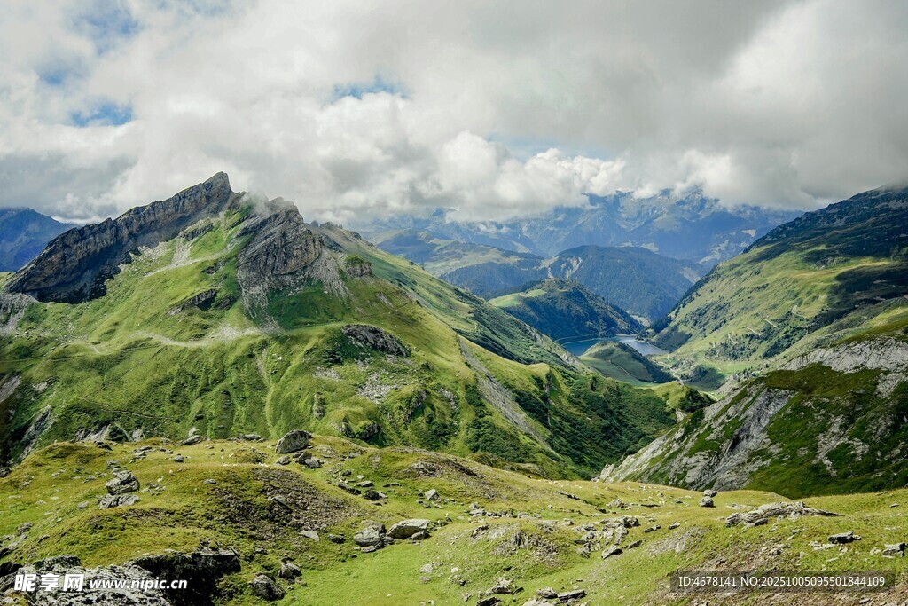 壮丽高山美景