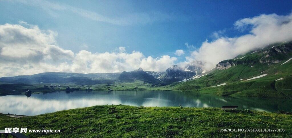 美丽湖山风景