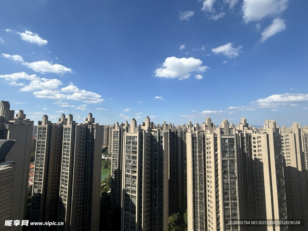 城市高楼林立景观