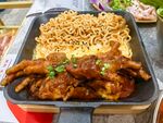 美味鸡爪泡面组合大餐