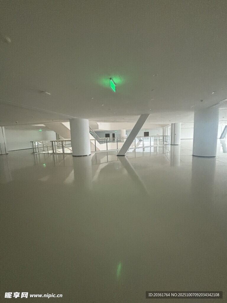 室内水淹场景