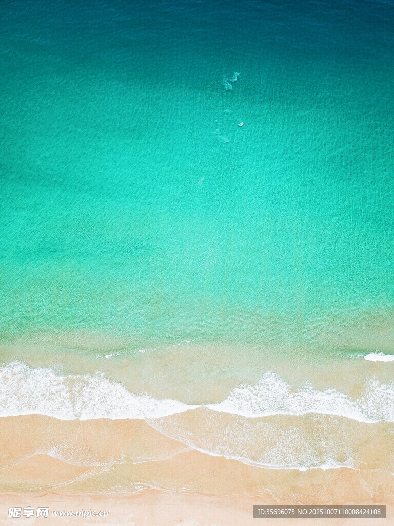 海边沙滩海浪美丽风景