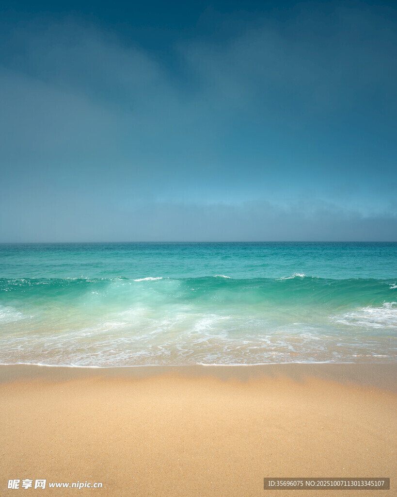 美丽海滨沙滩景色