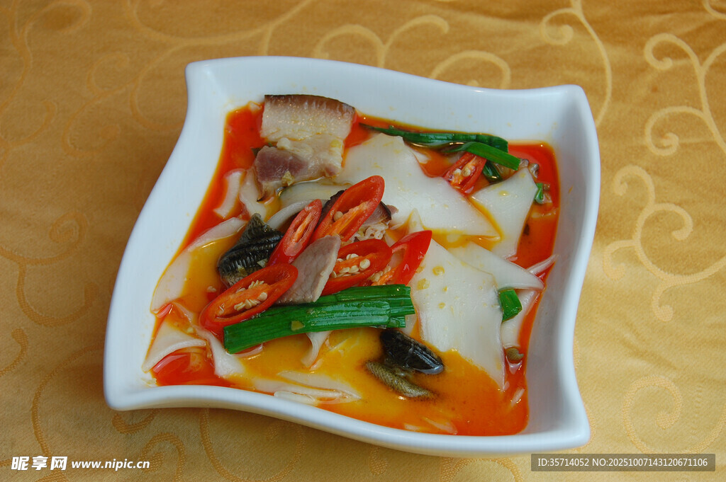 美味泰式冬阴功汤料理