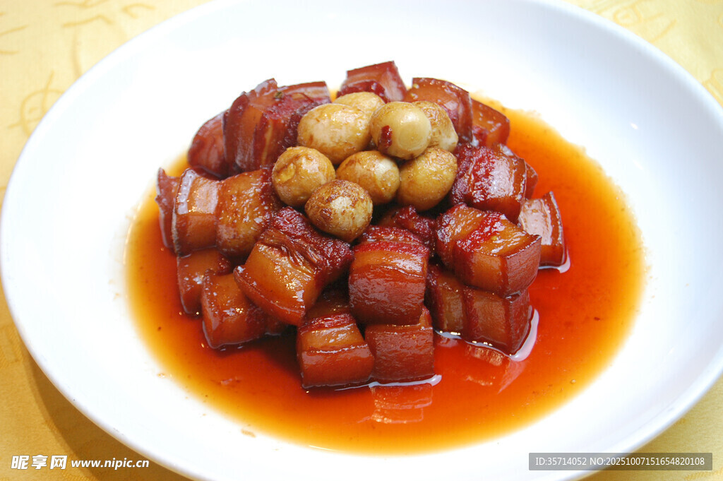 板栗红烧肉