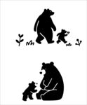 熊与幼崽的温馨剪影