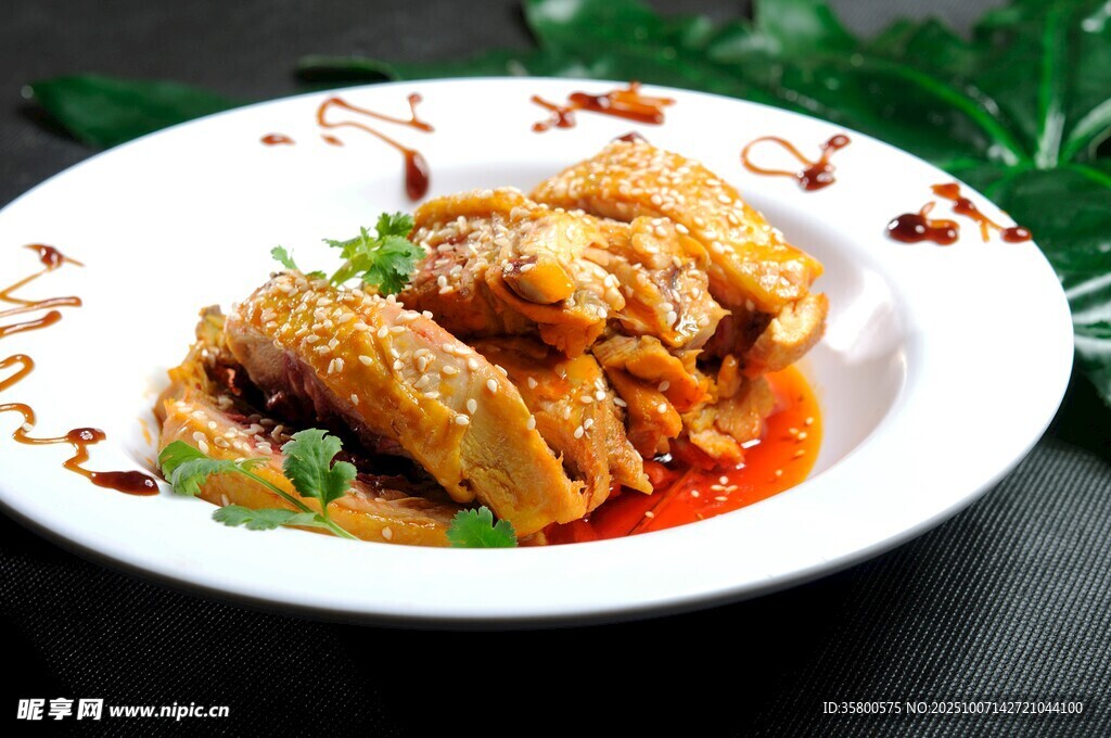美味香辣卤鸡爪