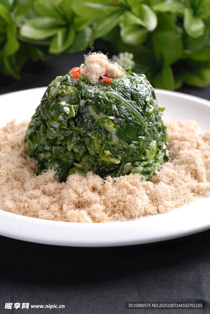 菠菜拌肉松