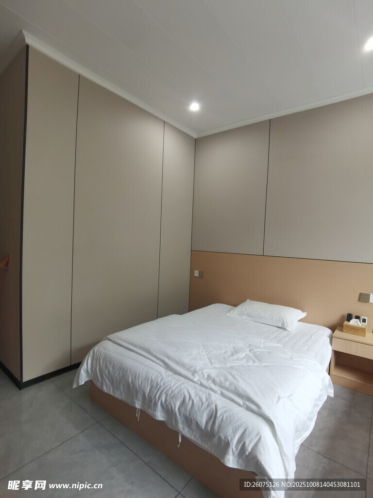简约现代风格卧室空间