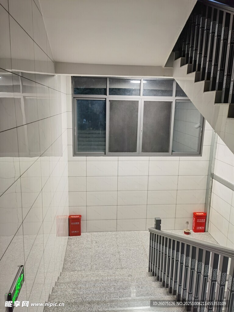 室内楼梯间场景