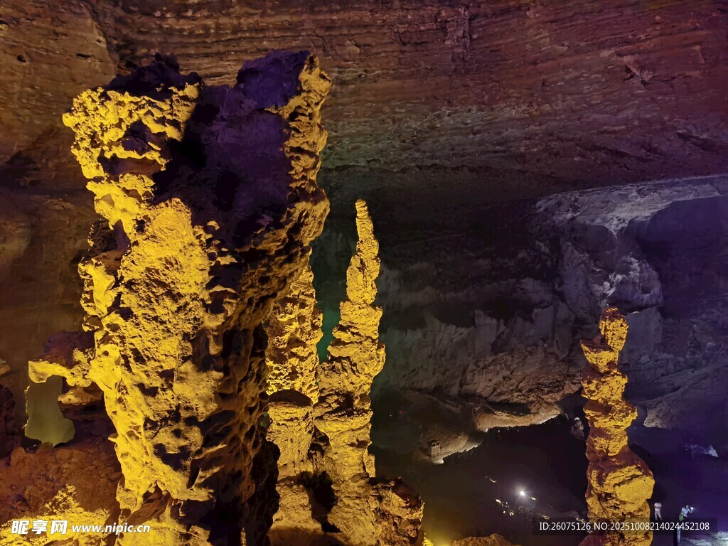 奇幻溶洞景观