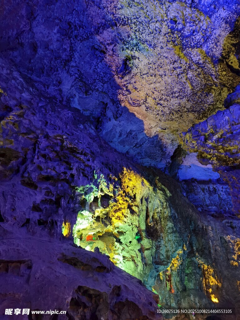 梦幻溶洞景观