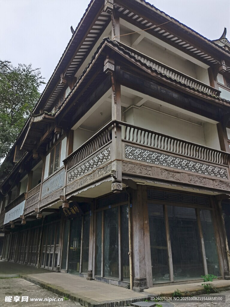 中式古建楼阁外观