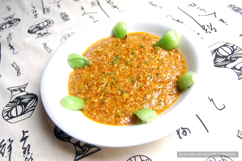 美味撒料碗中装