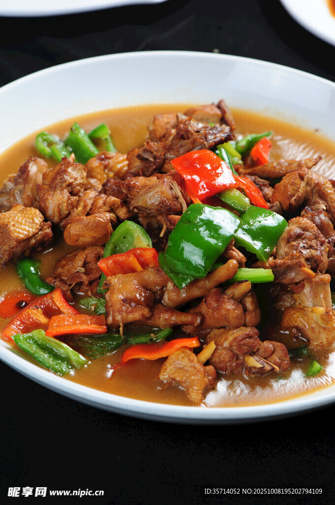美味青椒炒排骨