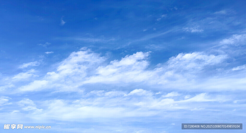 蓝天白云美景