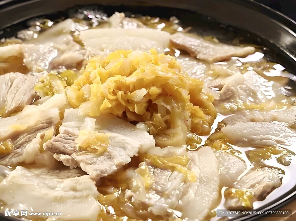 美味酸菜炖白肉