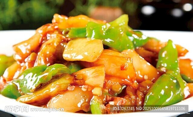 美味青椒炒肉土豆片