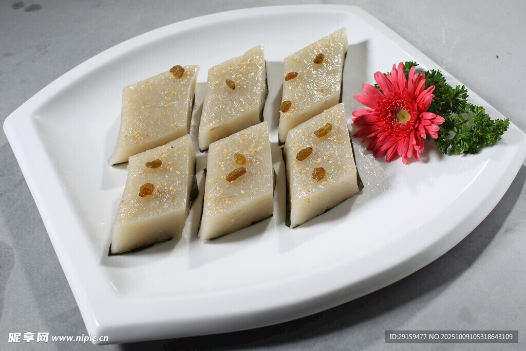 美味煎饺摆盘精致
