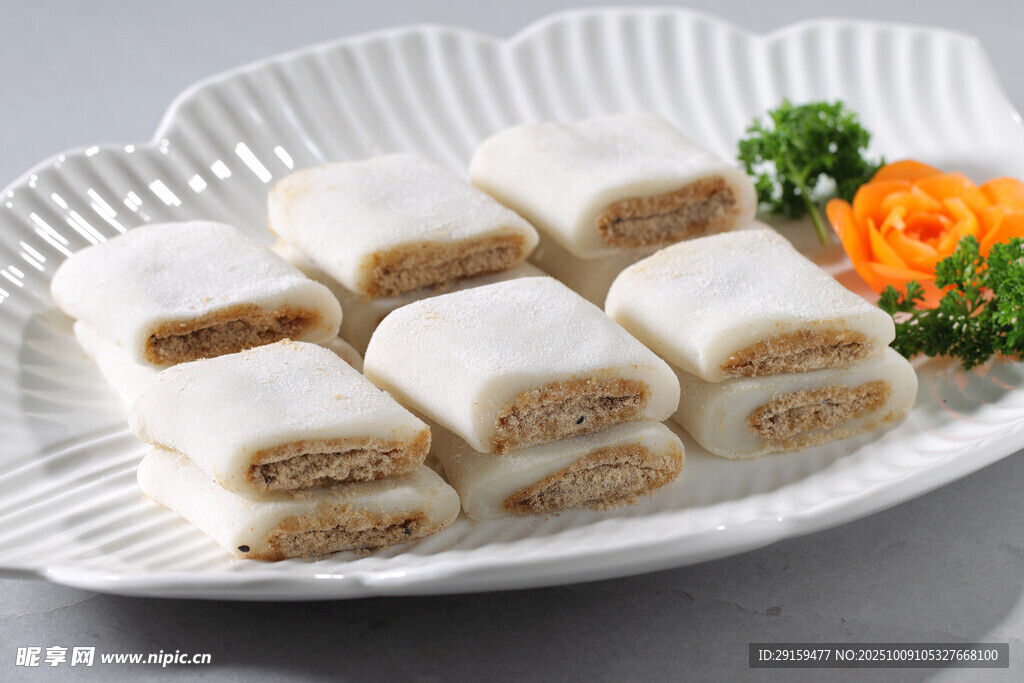 美味糯米夹心糕点
