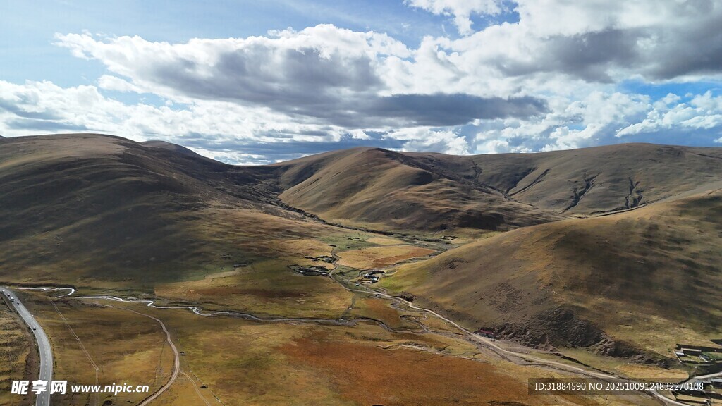 山间公路美景