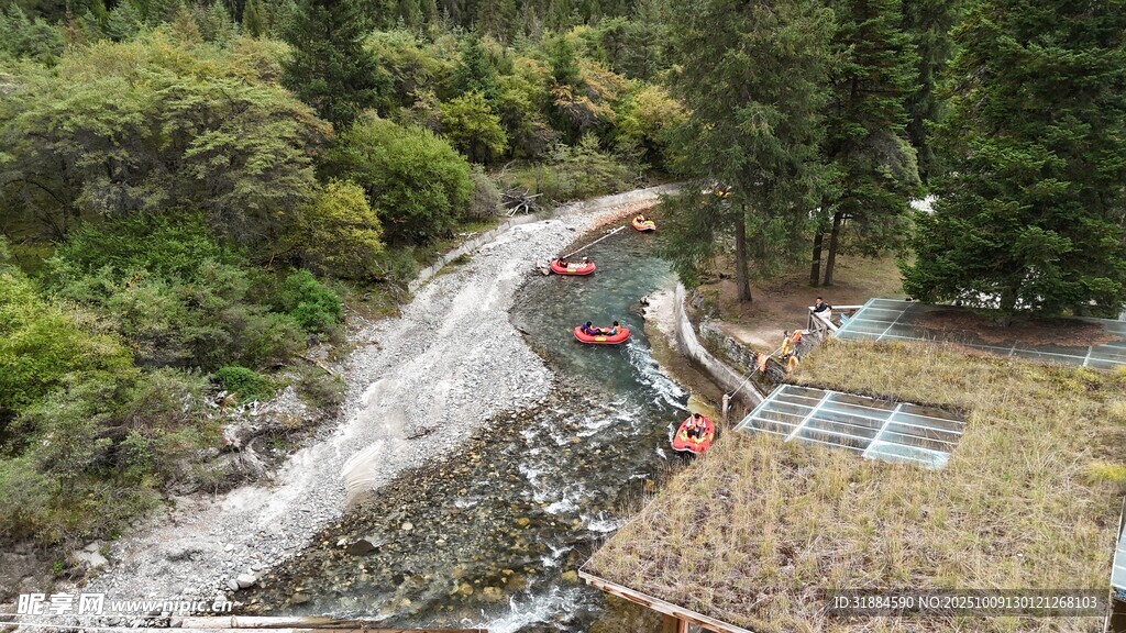 山间施工场景