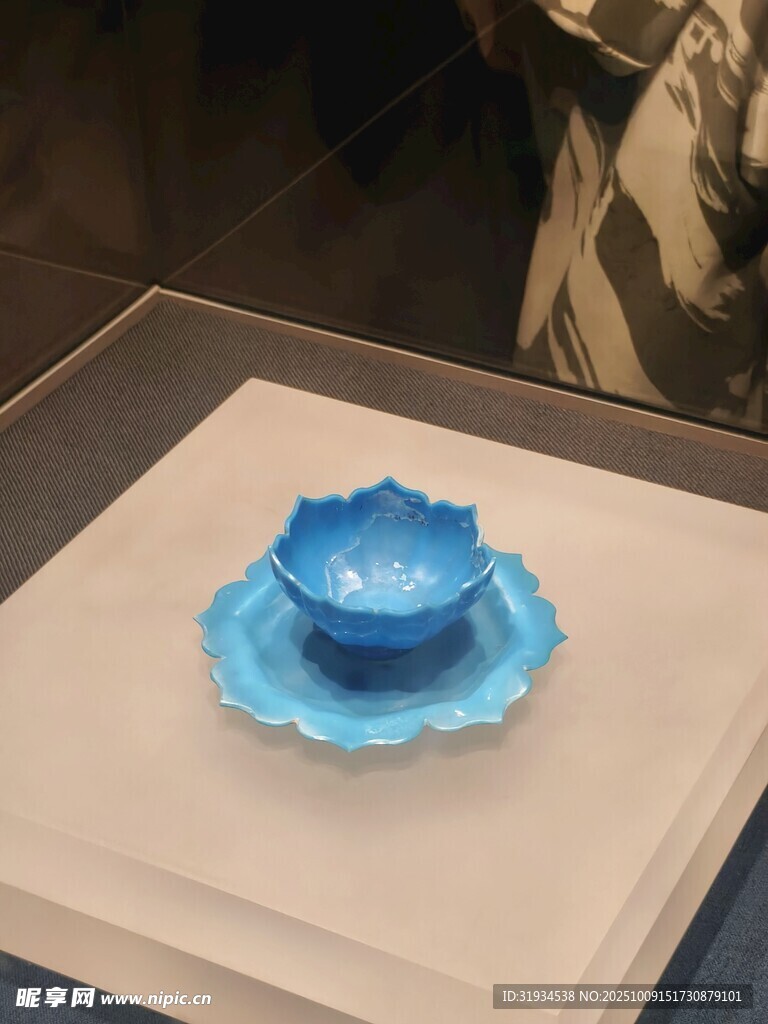 玻璃莲花碗