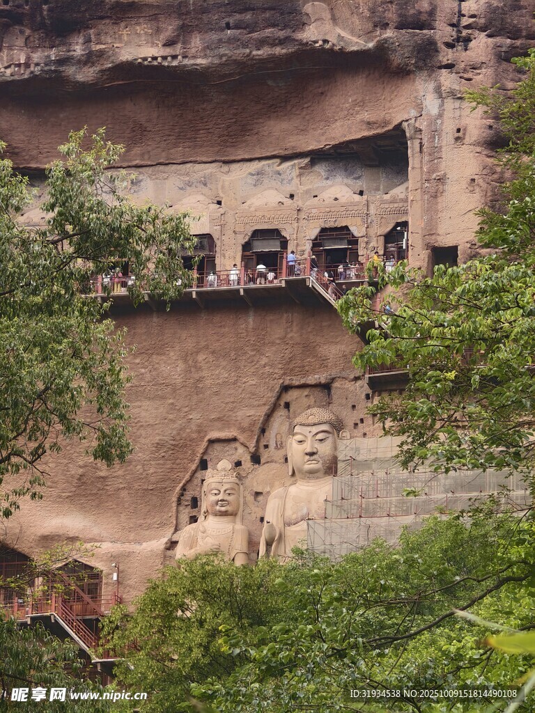 麦积山