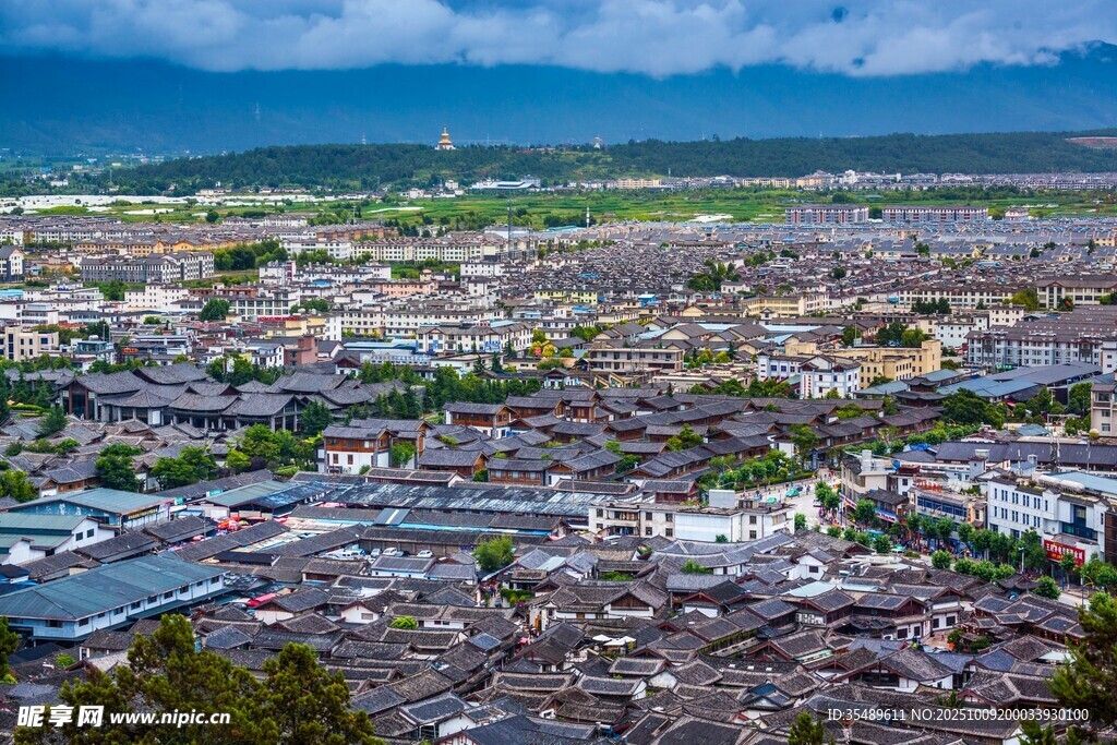俯瞰古城全景