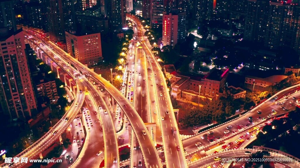 城市立交桥璀璨夜景