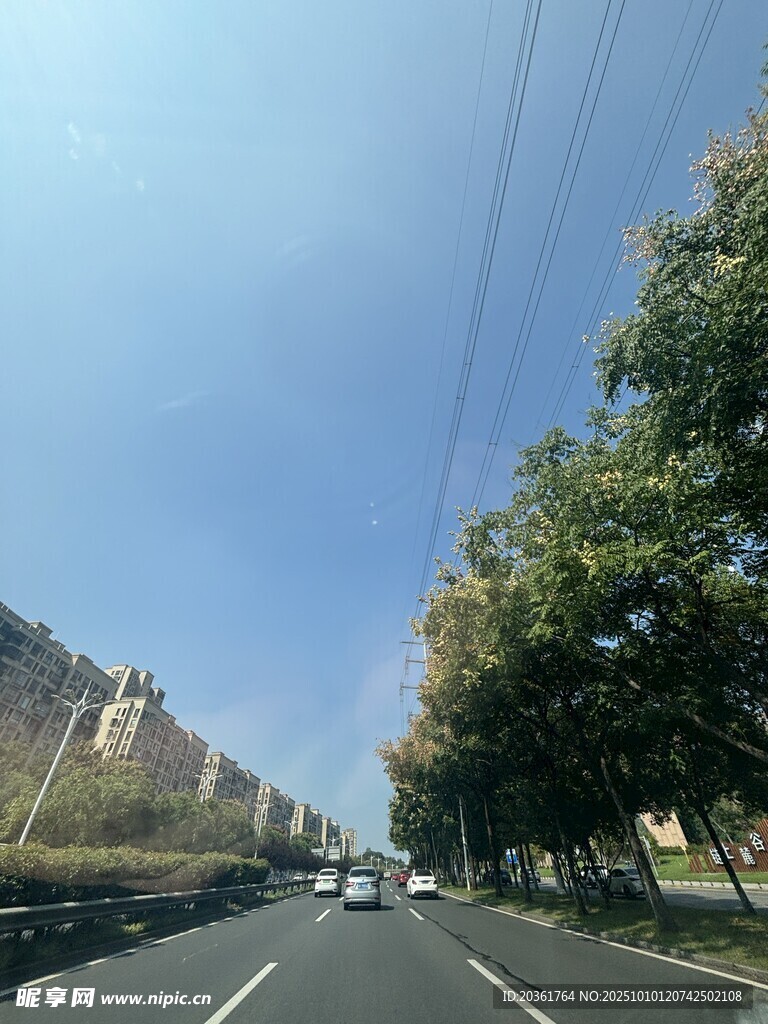 公路行车风景